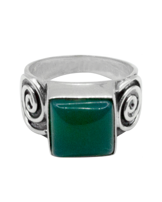 Green Onyx Labyrinth Ring