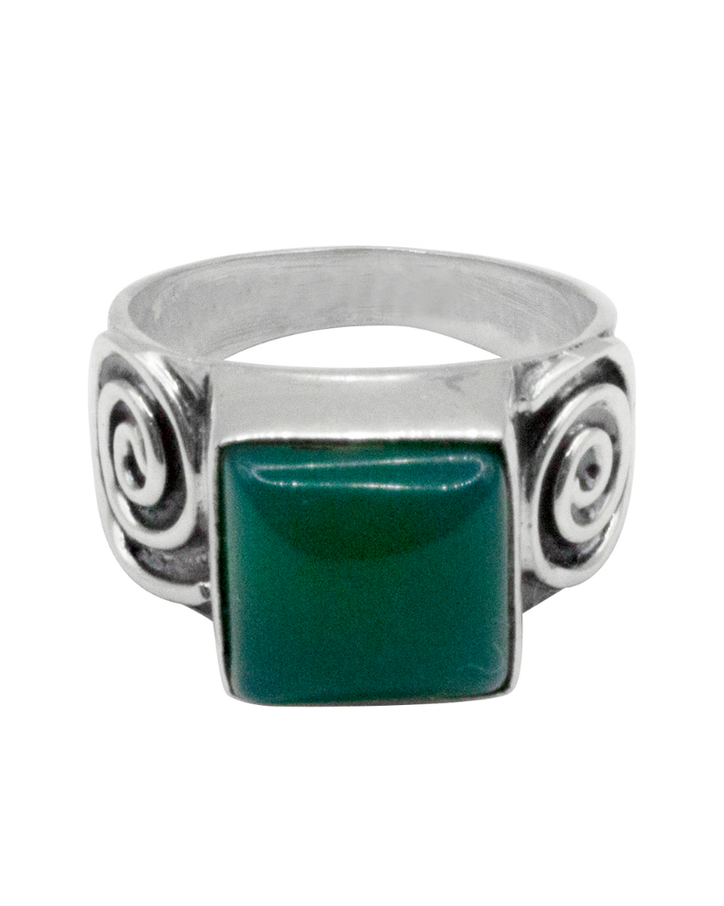 Green Onyx Labyrinth Ring